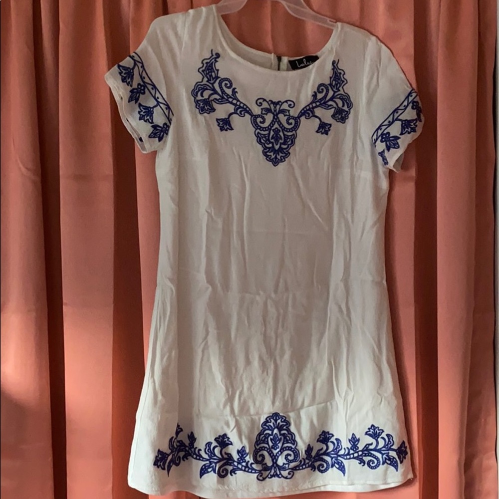LuLu’s blue embroidered dress